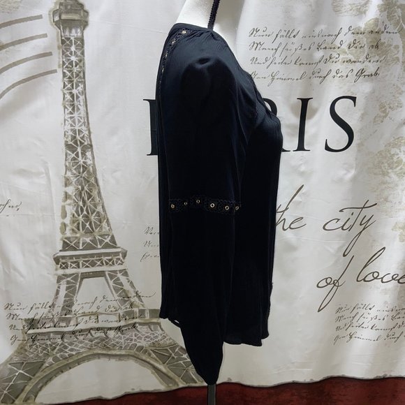 NWOT Boho Chic Pheasant Top Black w/Gold Accents - Picture 8 of 16